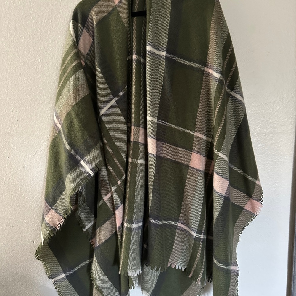 Old Navy Olive Plaid Poncho